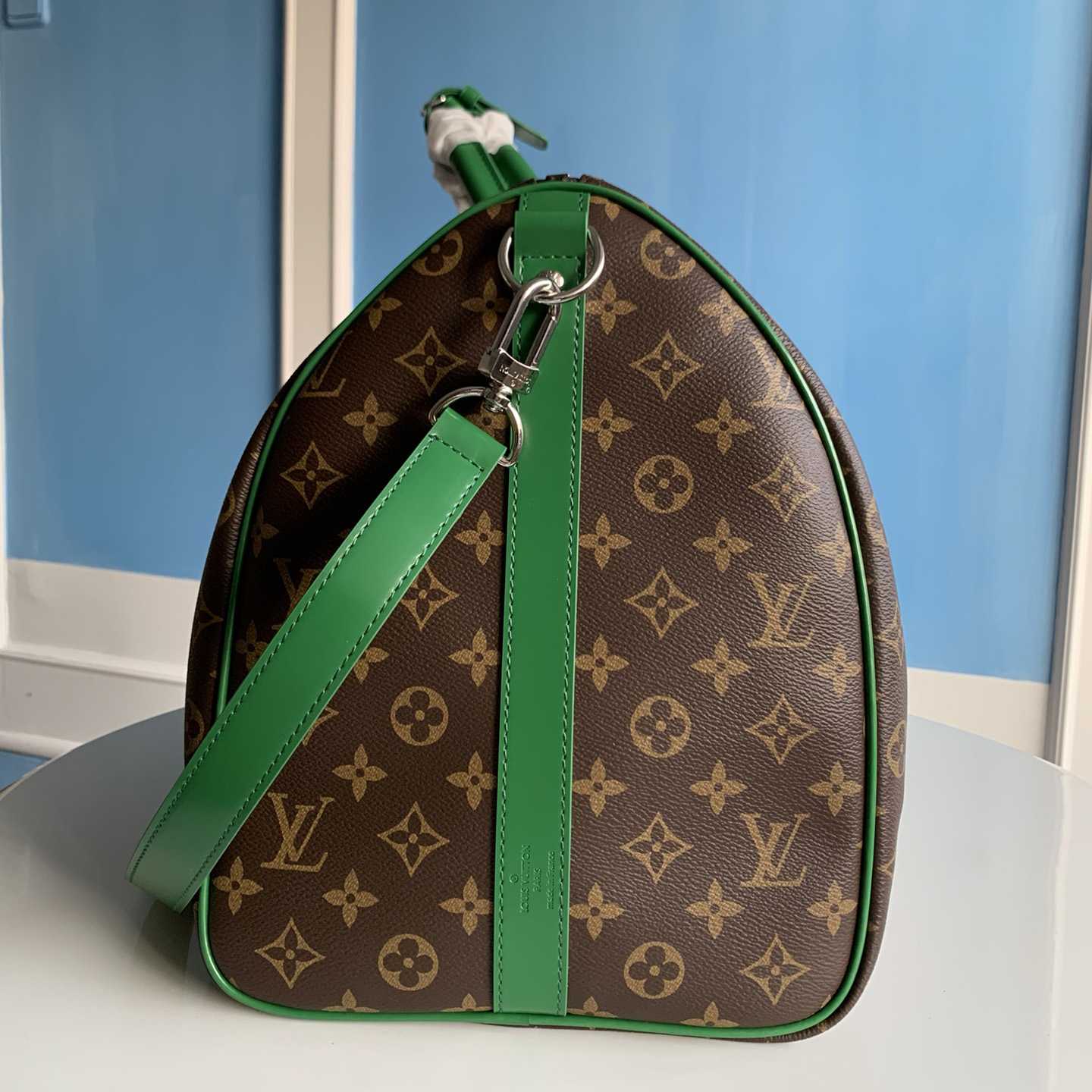 Louis Vuitton Keepall Bandoulière 50     M46774 - DopestKickz
