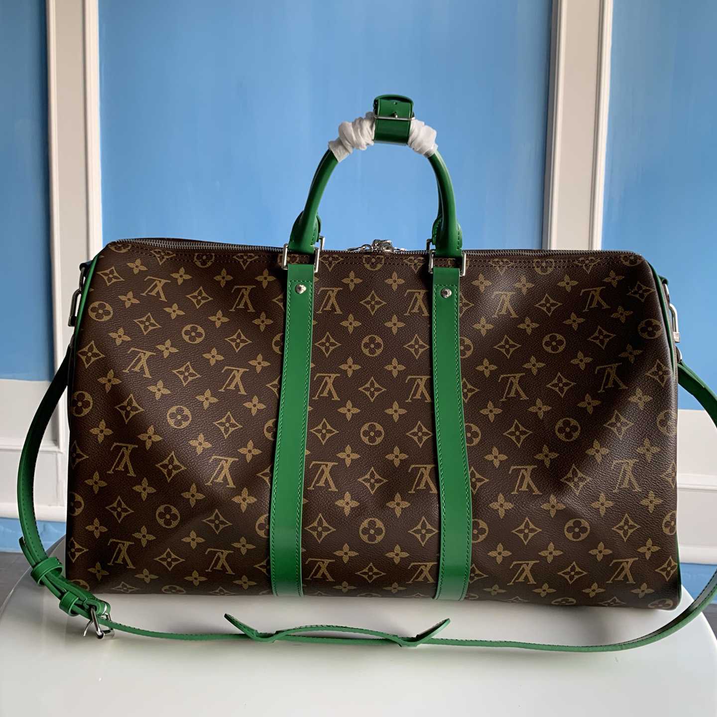 Louis Vuitton Keepall Bandoulière 50     M46774 - DopestKickz