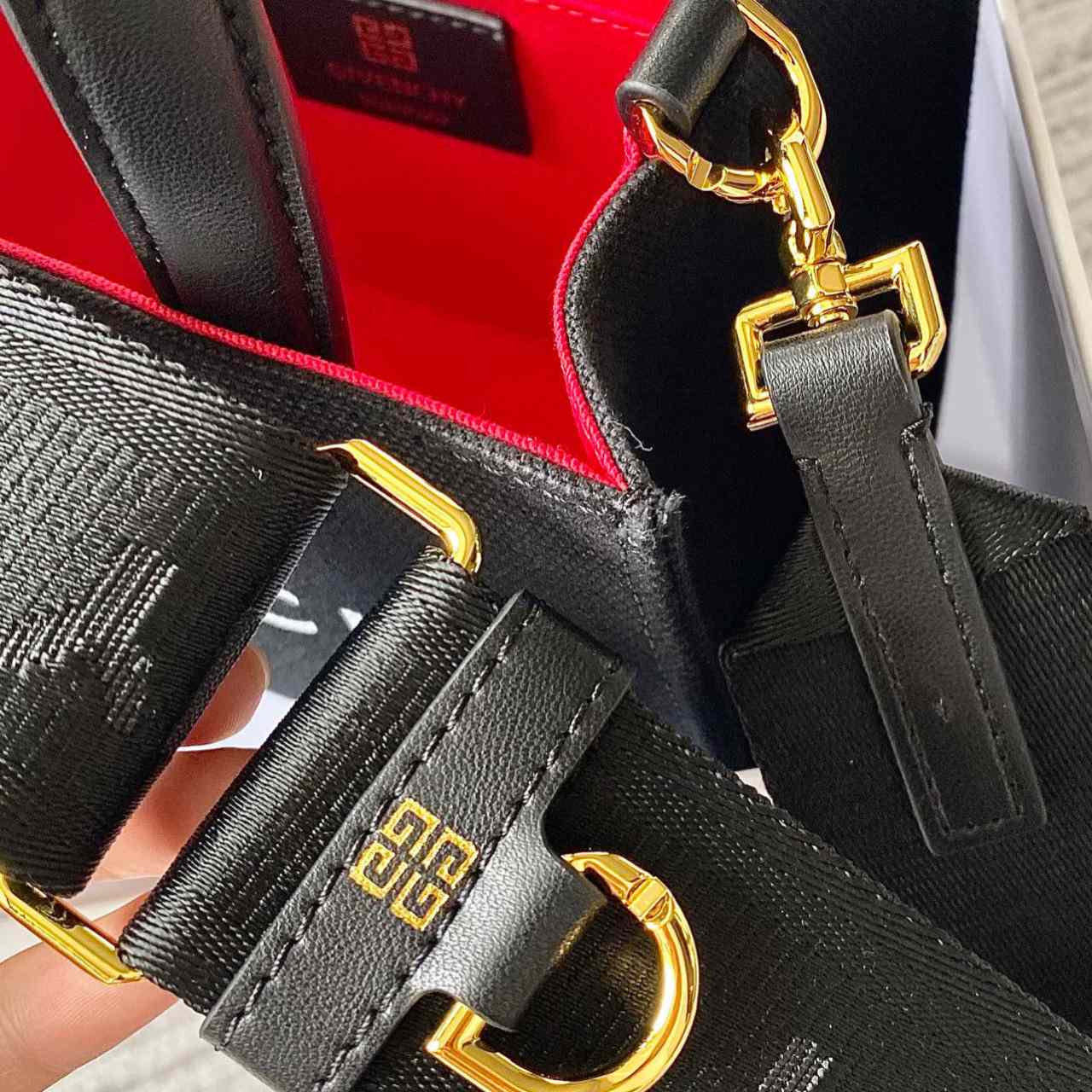 Givenchy G-tote Mini Bag (19-8-16cm) - DopestKickz