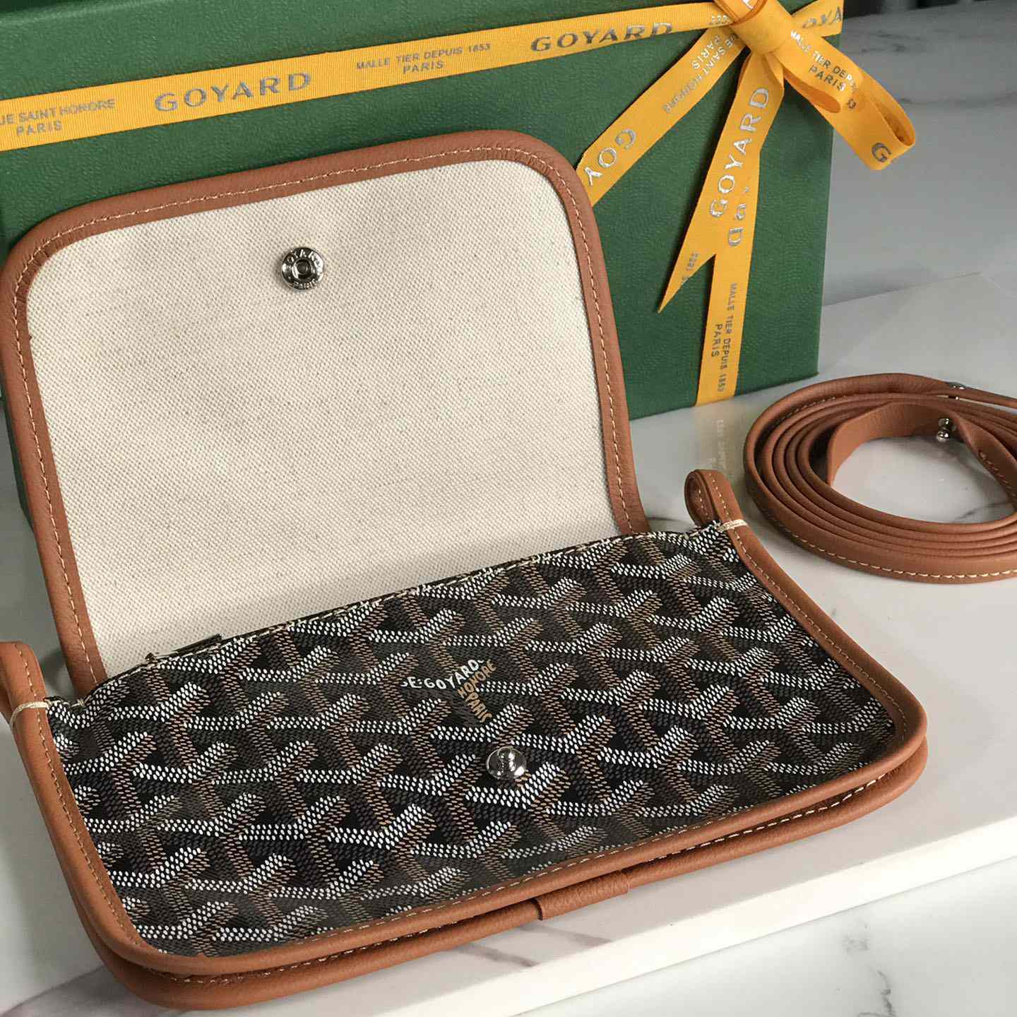 Goyard Plumet Pocket Wallet - DopestKickz