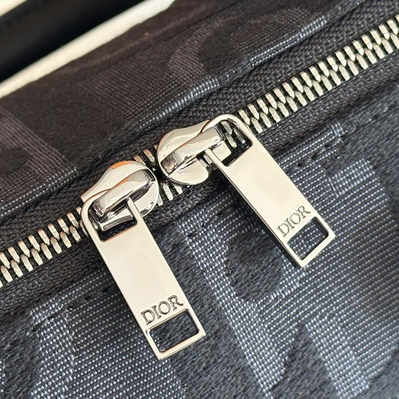 Dior Weekender 40 Bag - DopestKickz