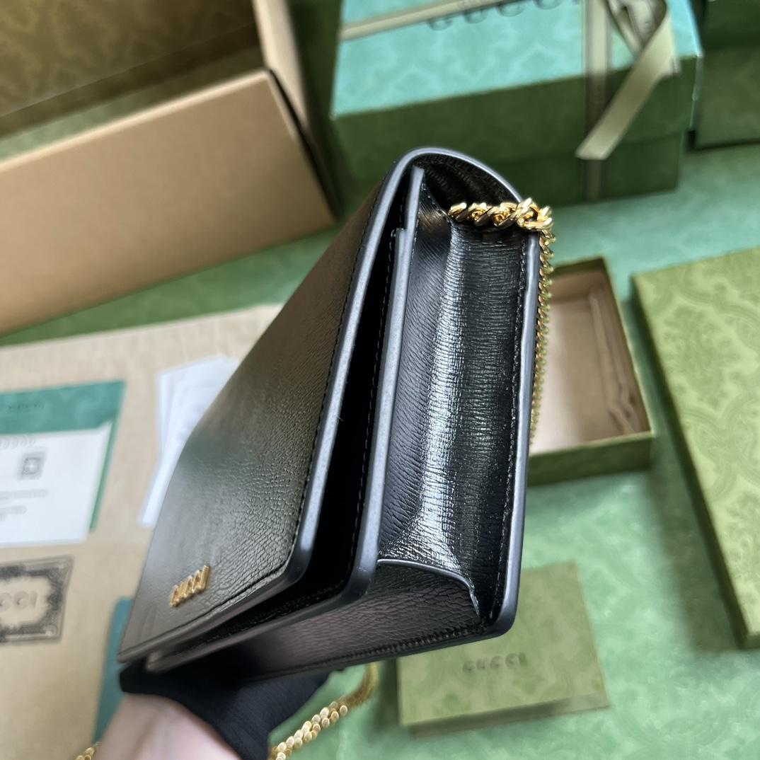 Gucci Chain Wallet With Gucci Script (12.5x 20x 4cm) - DopestKickz