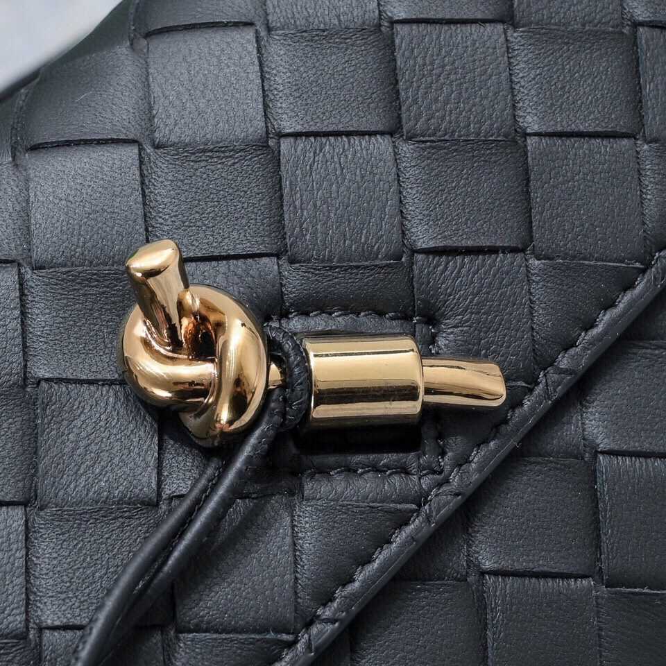 Bottega Veneta Mini Andiamo Cross-Body Bag - DopestKickz