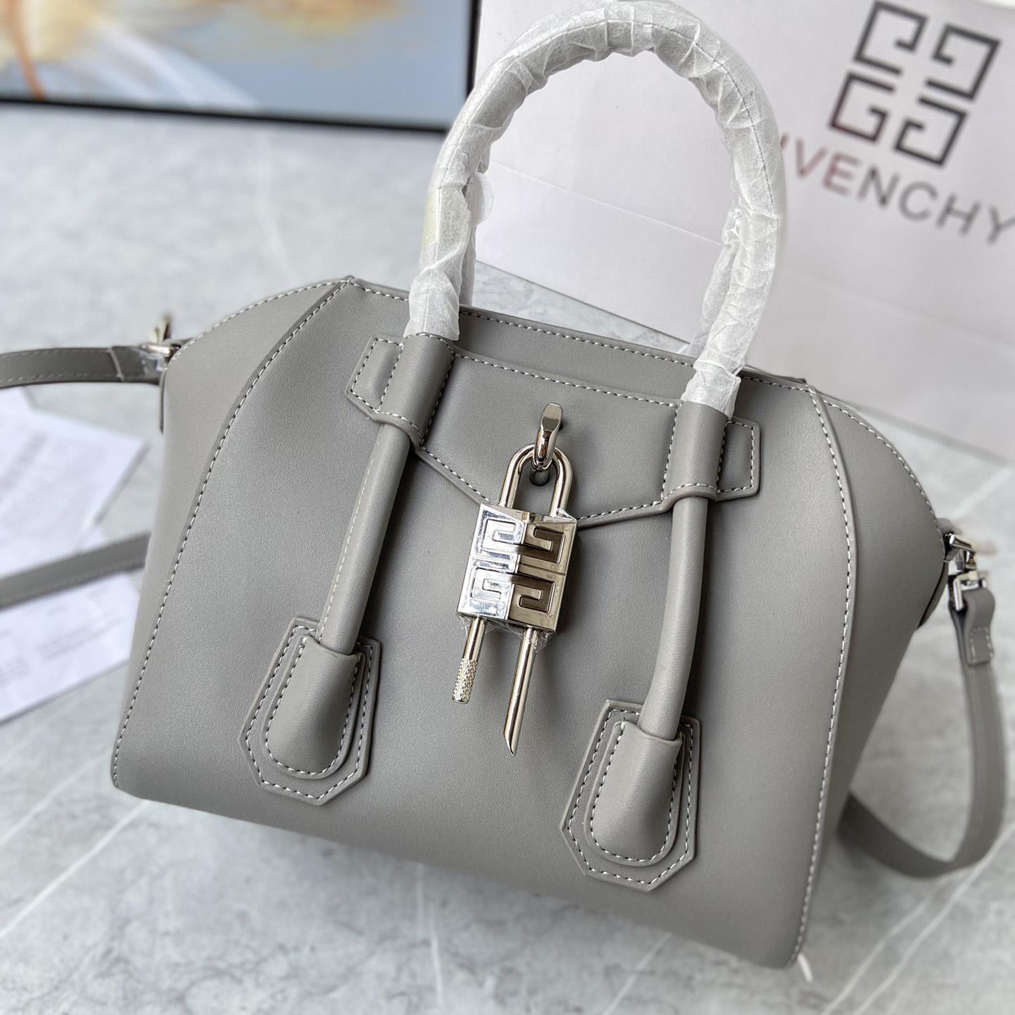Givenchy Mini Antigona Lock Bag (23*27*13cm) - DopestKickz