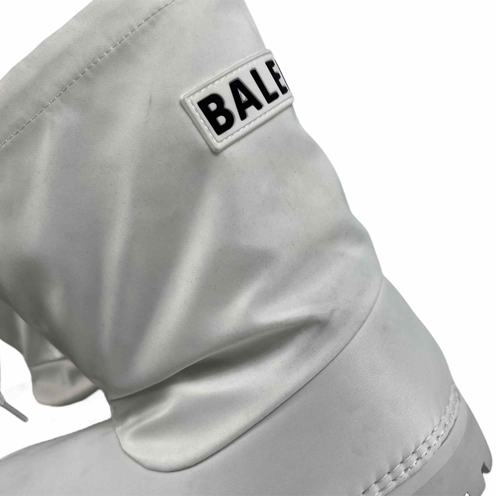 Balenciaga Alaska Low Boot In White Nylon - DopestKickz