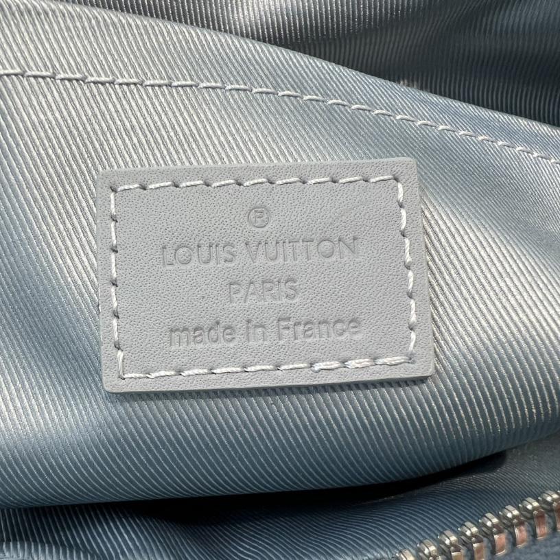 Louis Vuitton Fastline Messenger (23.5x18x7cm)   M23710 - DopestKickz