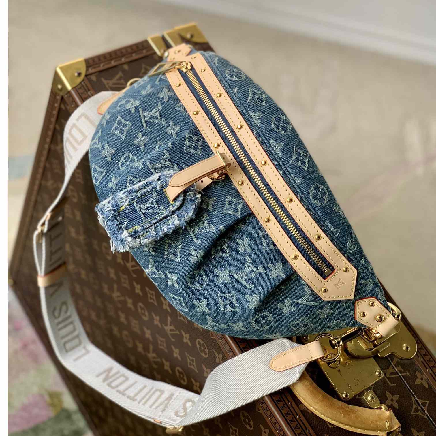Louis Vuitton High Rise      M46837 - DopestKickz
