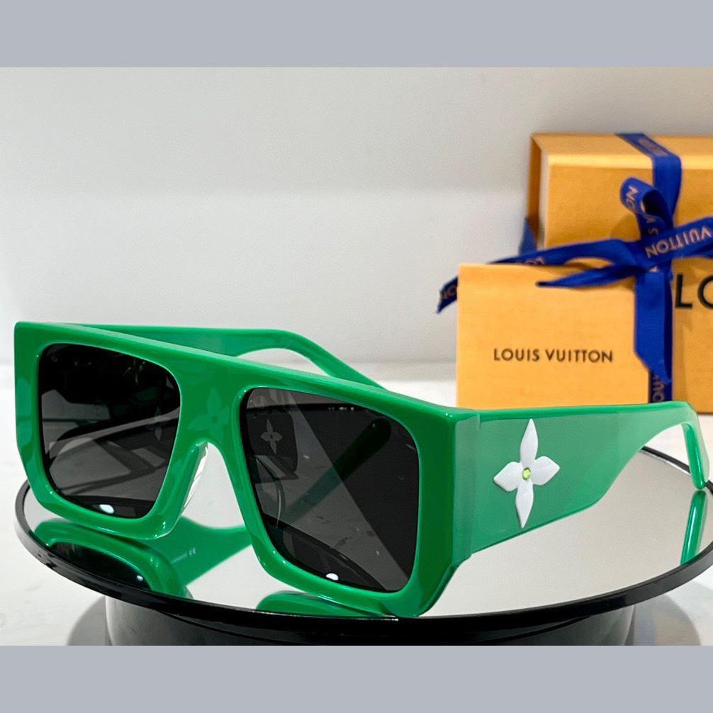 Louis Vuitton Sunglasses   Z2615W - DopestKickz