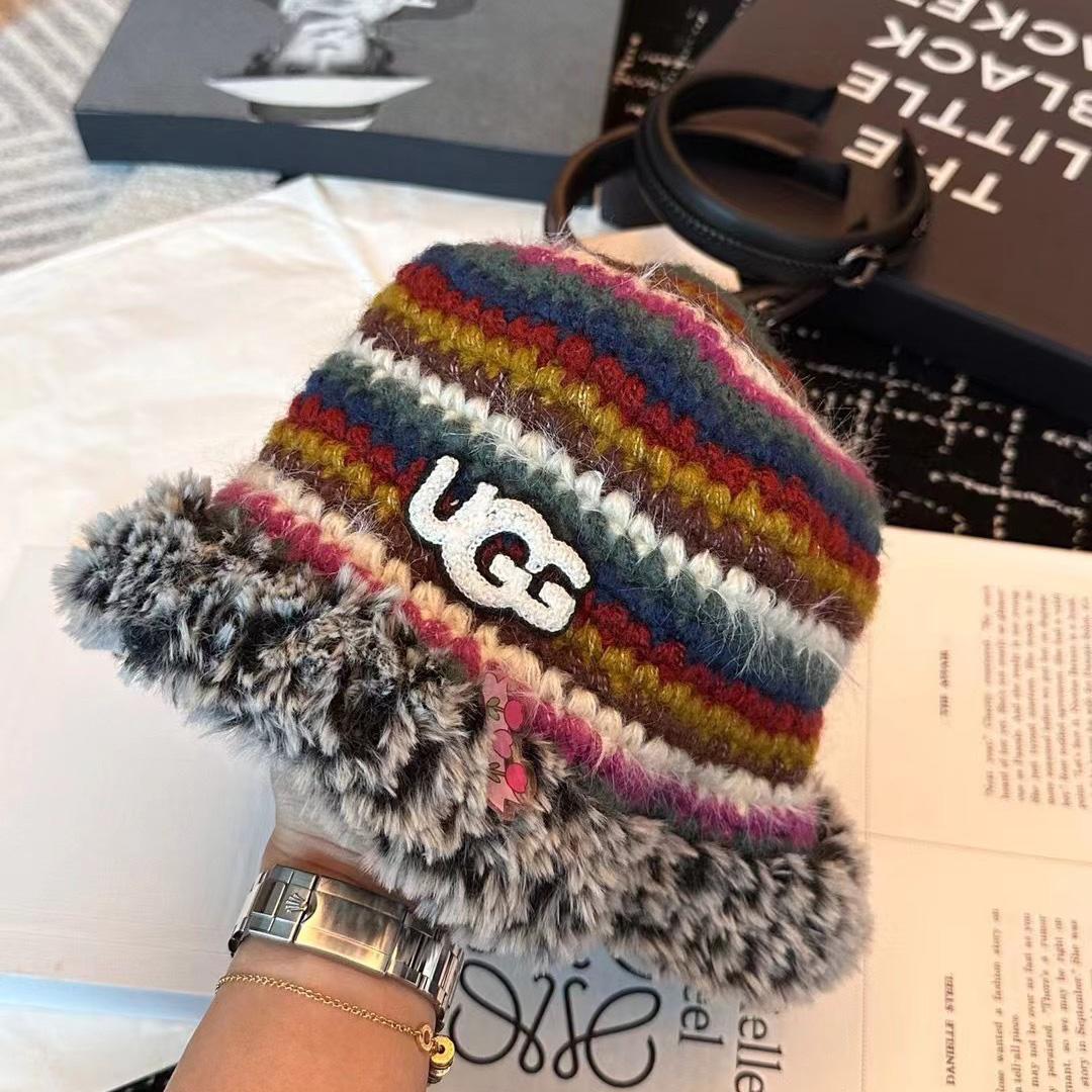 Ugg Beanie - DopestKickz