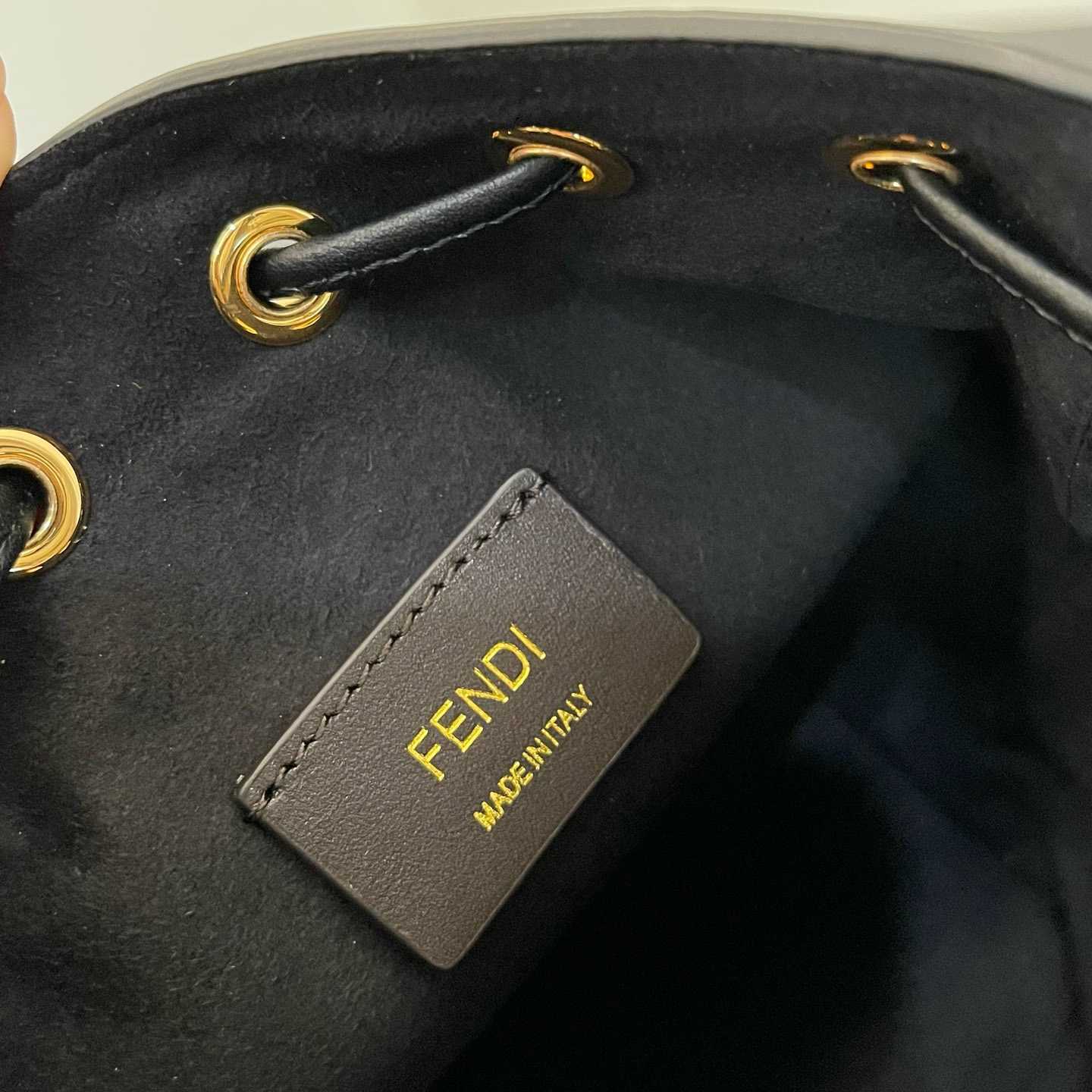 Fendi Mon Tresor Mini Bucket Bag (18-12-10cm) - DopestKickz