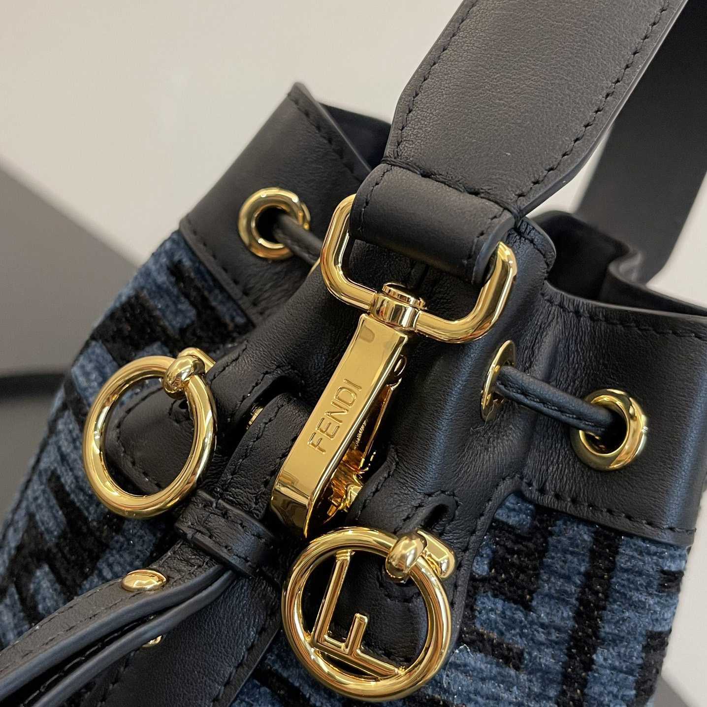 Fendi Mon Tresor Mini Bucket Bag (18-12-10cm) - DopestKickz