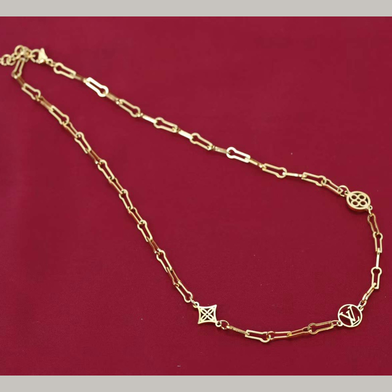 Louis Vuitton Necklace - DopestKickz