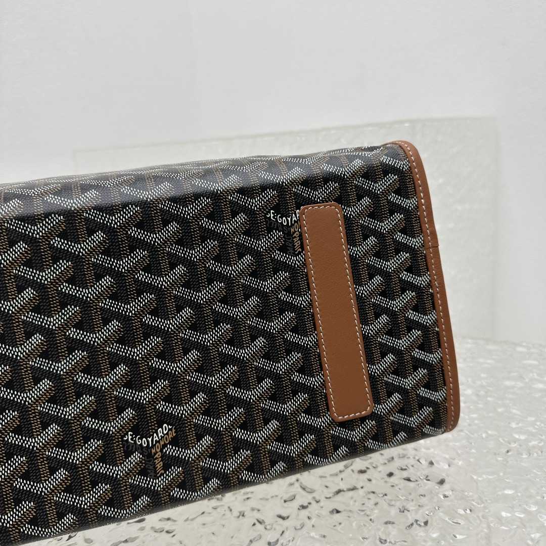 Goyard Saint Léger Backpack - DopestKickz