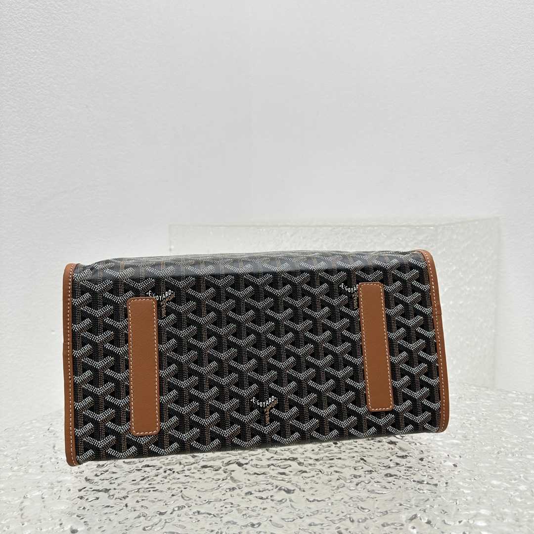 Goyard Saint Léger Backpack - DopestKickz