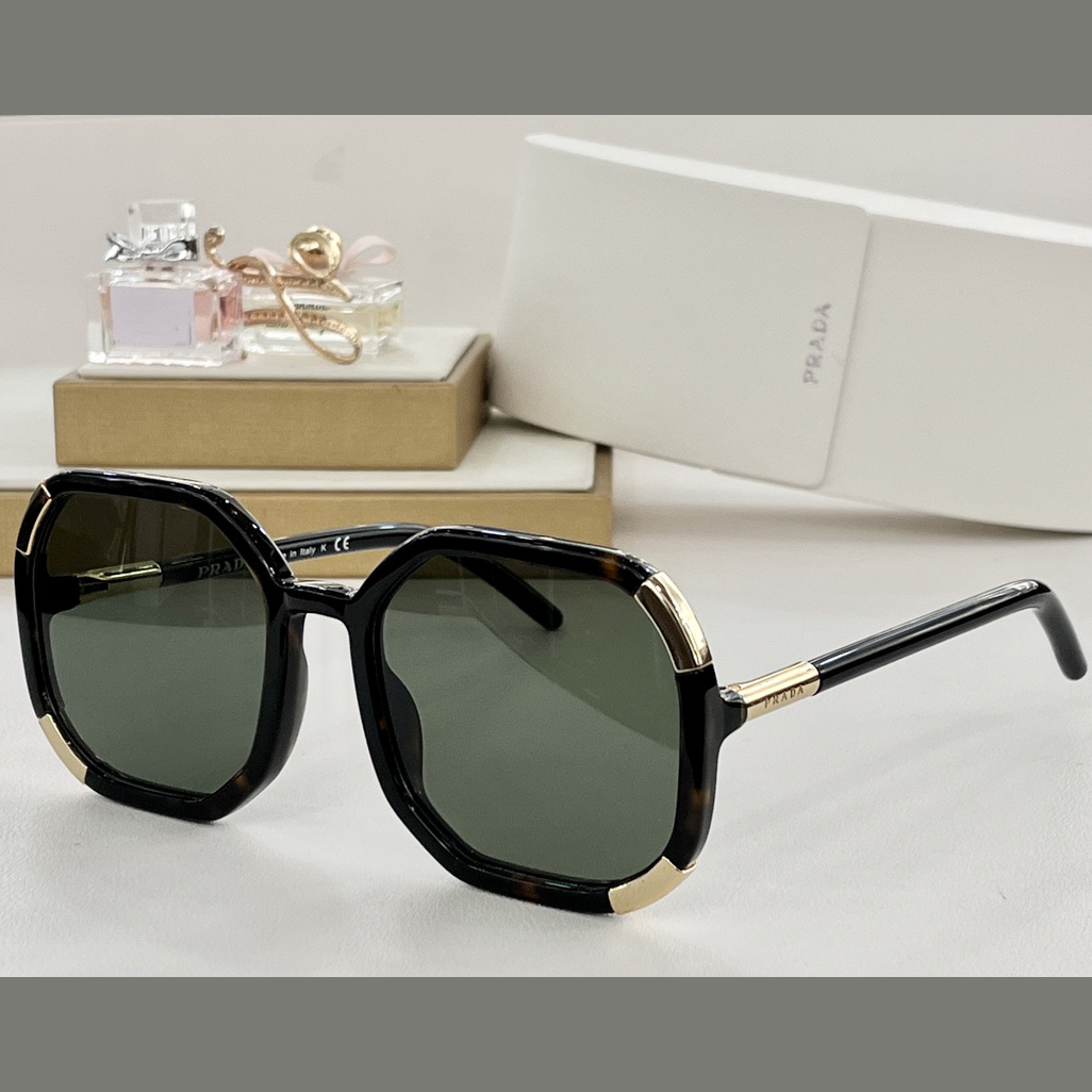 Prada Oversized-frame Tinted Sunglasses    SPR20X - DopestKickz