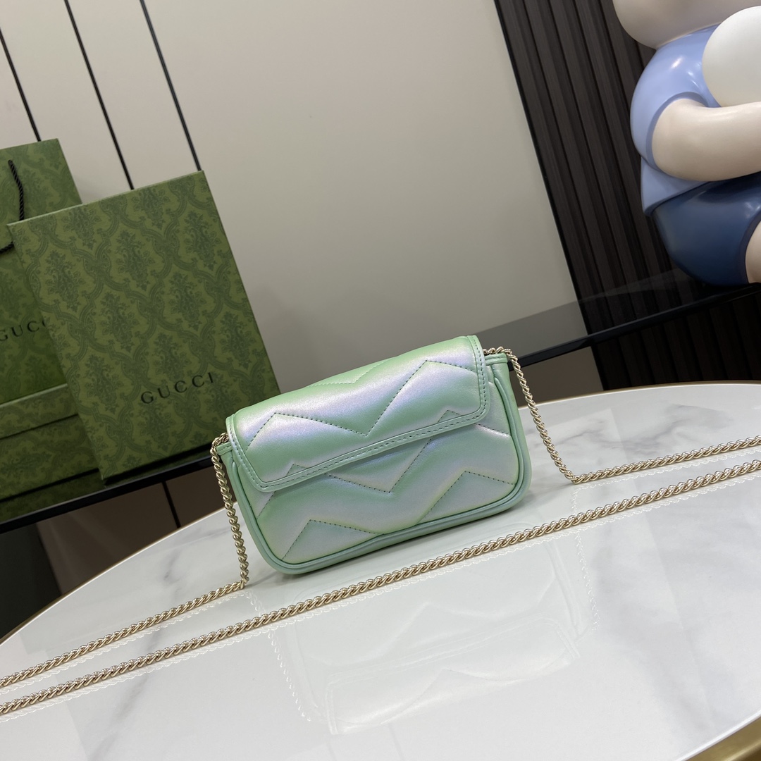 Gucci GG Marmont Super Mini Bag - DopestKickz