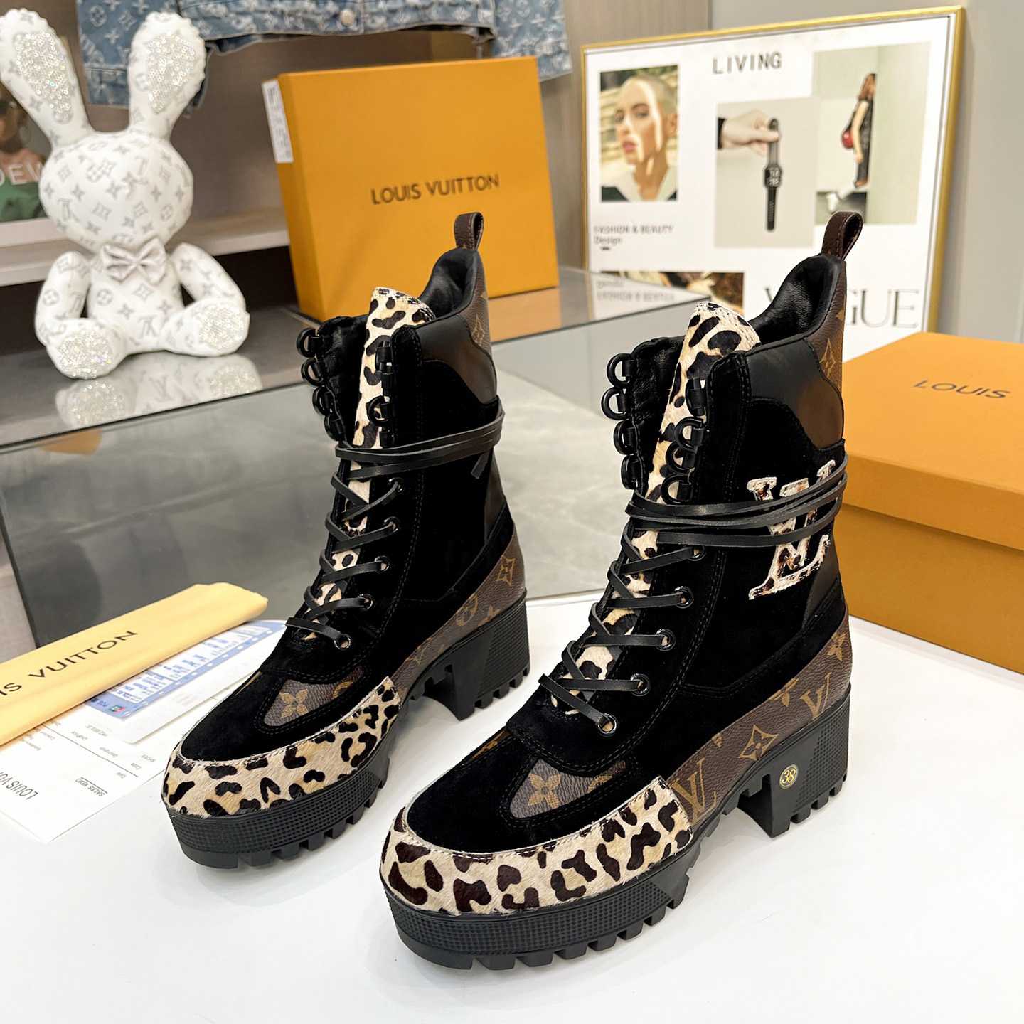 Louis Vuitton Laureate Platform Desert Boot - DopestKickz