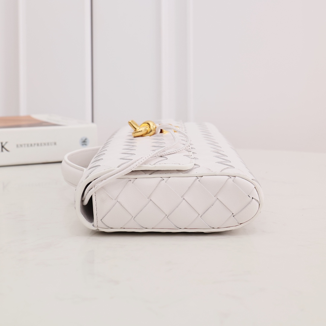 Bottega Veneta Long Clutch Andiamo With Handle - DopestKickz