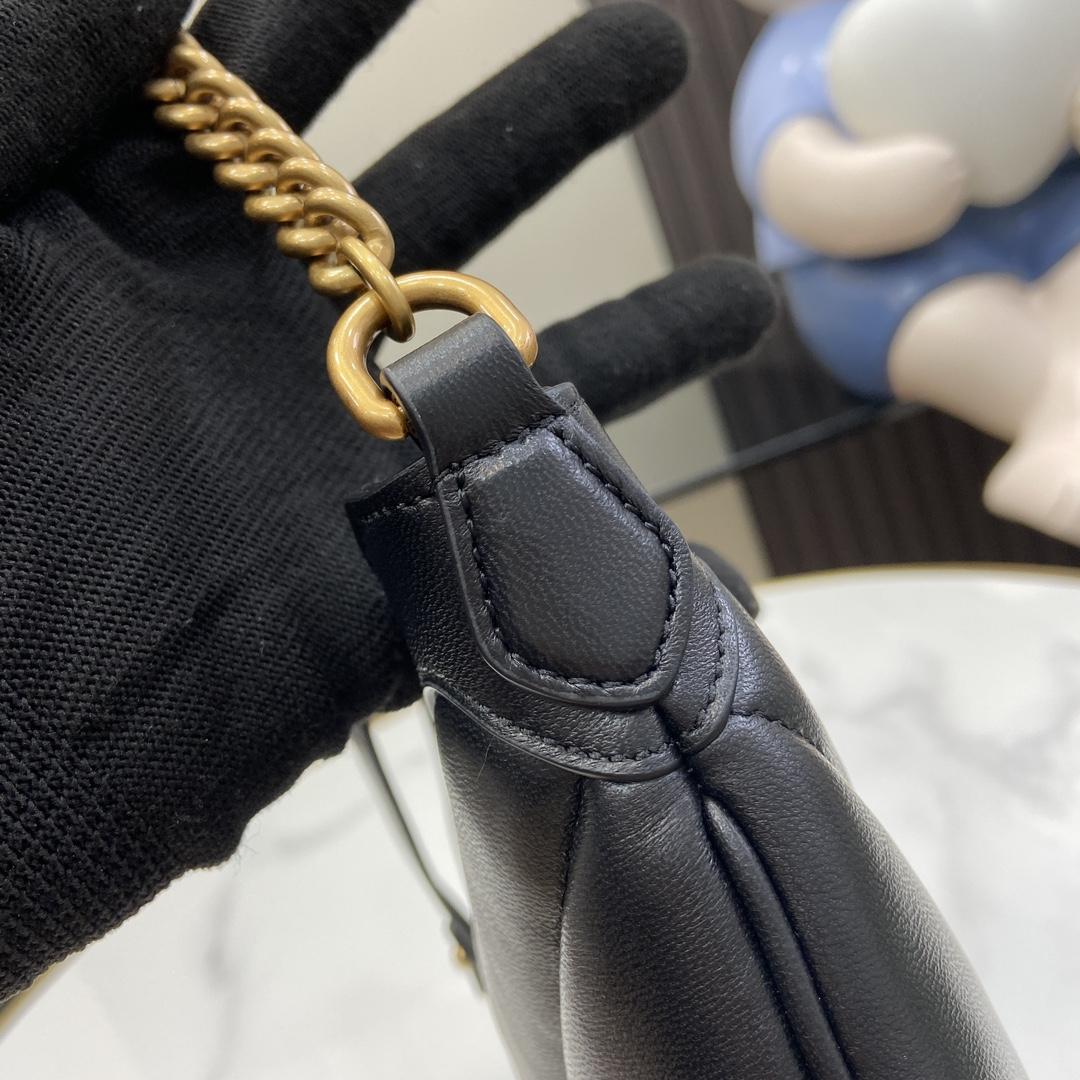Gucci GG Marmont Small Shoulder Bag - DopestKickz