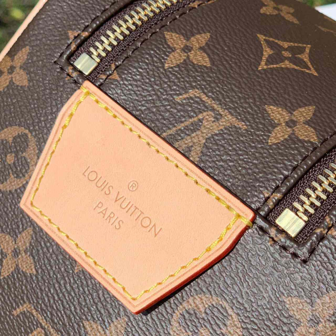 Louis Vuitton Dopp Kit Toilet Pouch   M44494 - DopestKickz