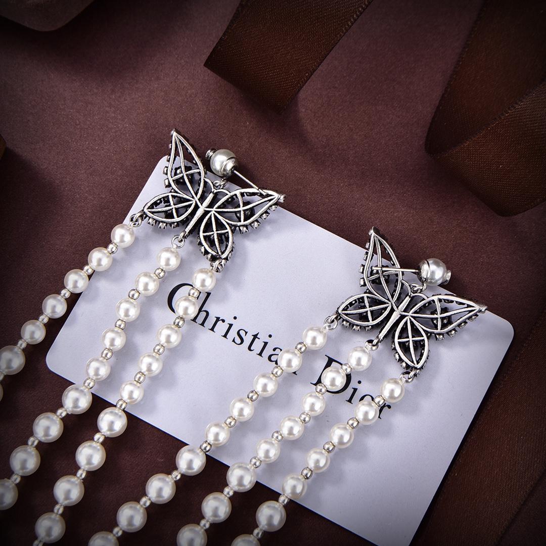 Dior Papillon De Nuit Earrings - DopestKickz