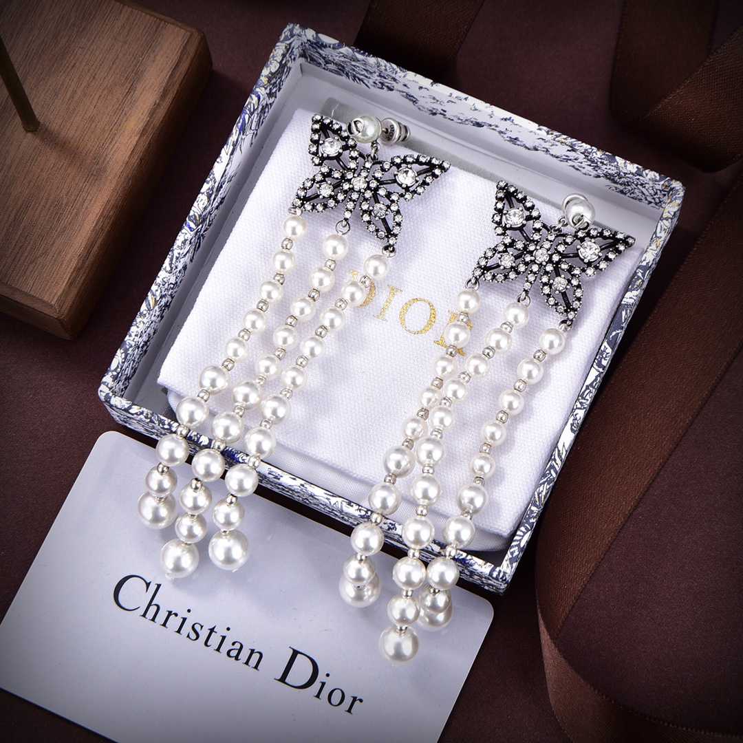 Dior Papillon De Nuit Earrings - DopestKickz