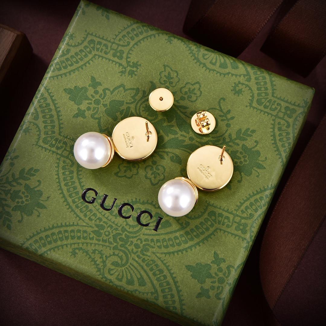 Gucci Blondie Pearl Earrings - DopestKickz