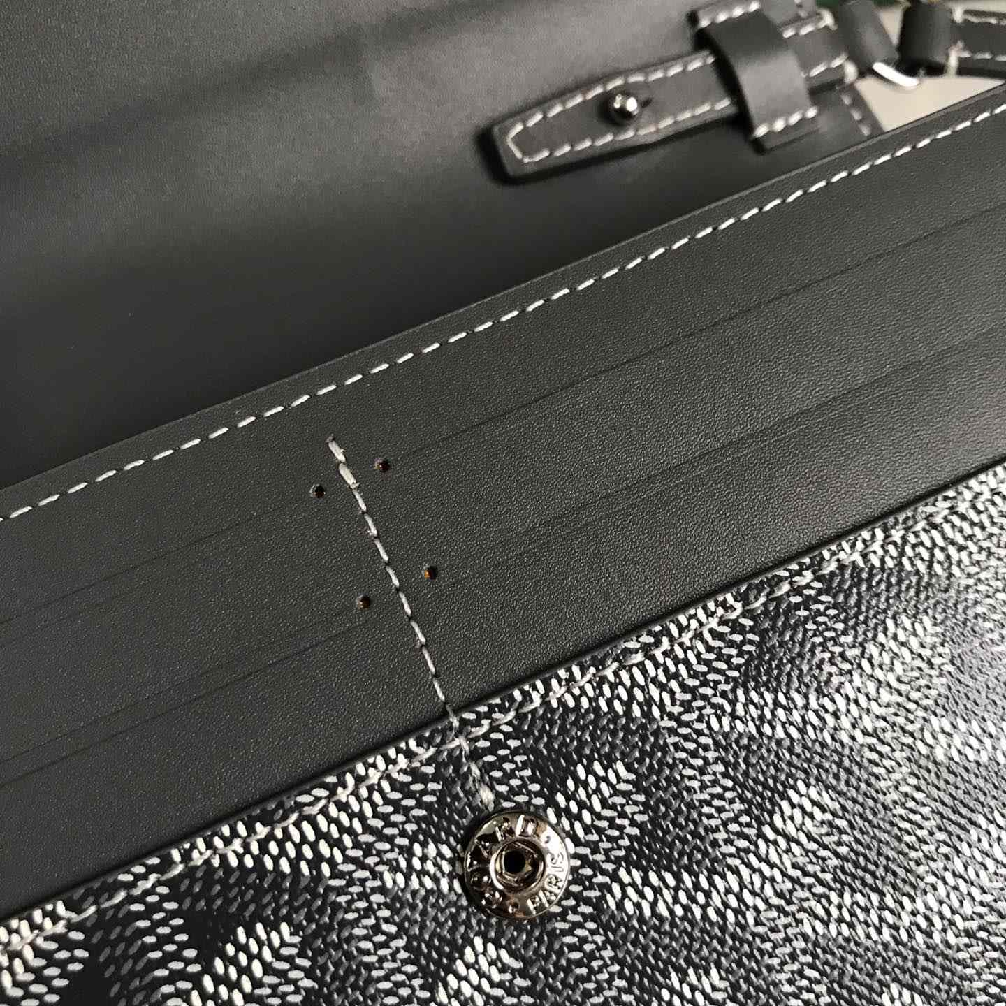 Goyard Varenne Continental Wallet - DopestKickz