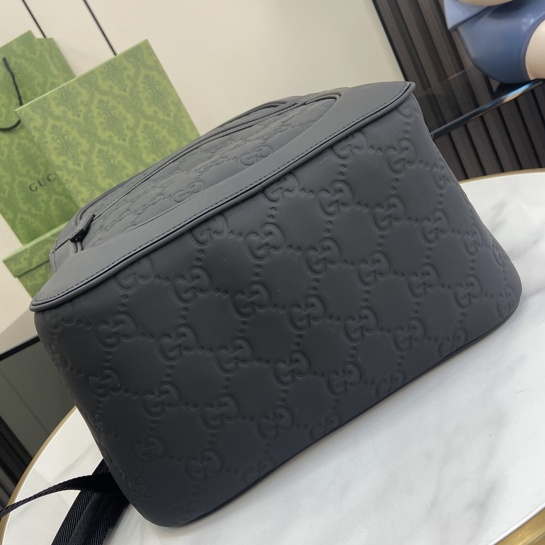 Gucci GG Backpack - DopestKickz