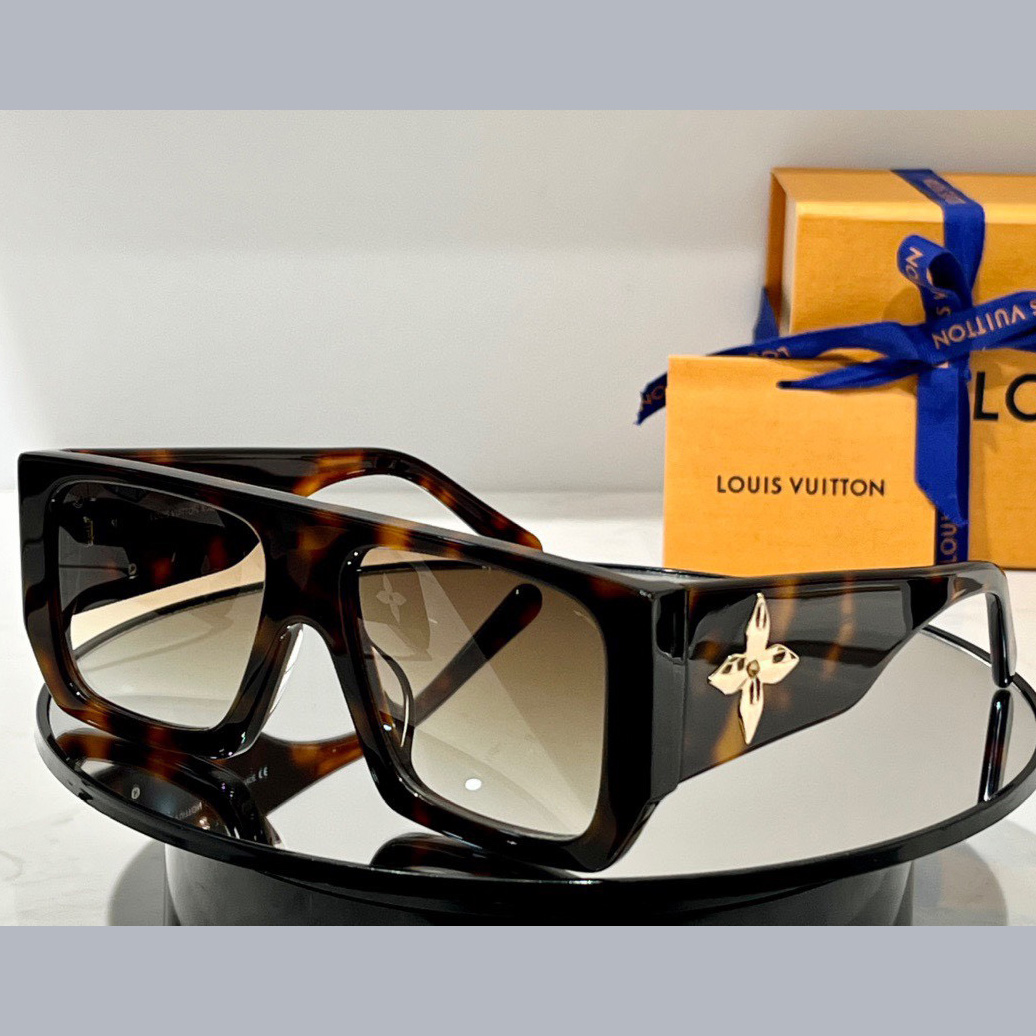 Louis Vuitton Sunglasses   Z2615W - DopestKickz