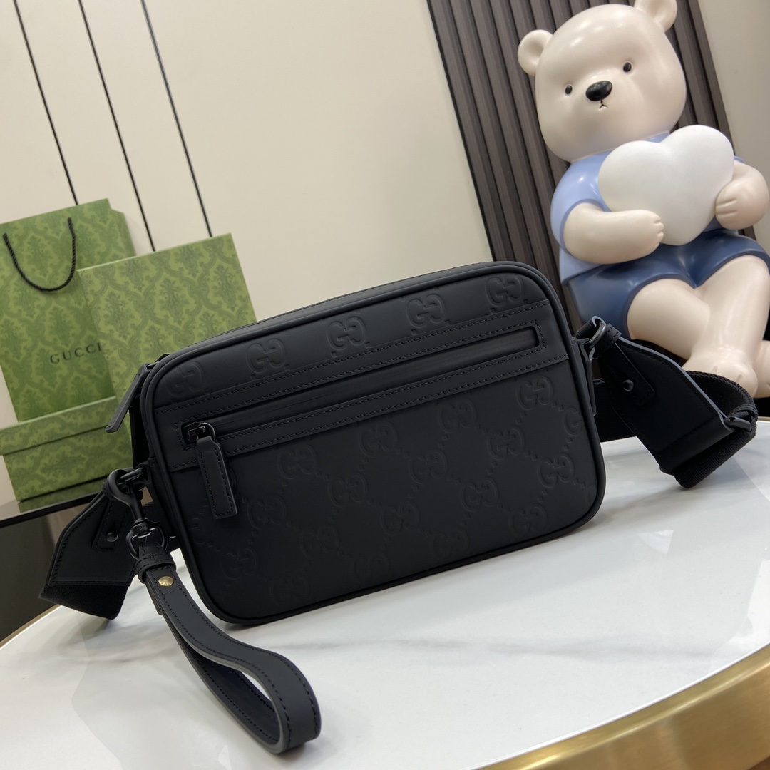 Gucci GG Crossbody Bag - DopestKickz