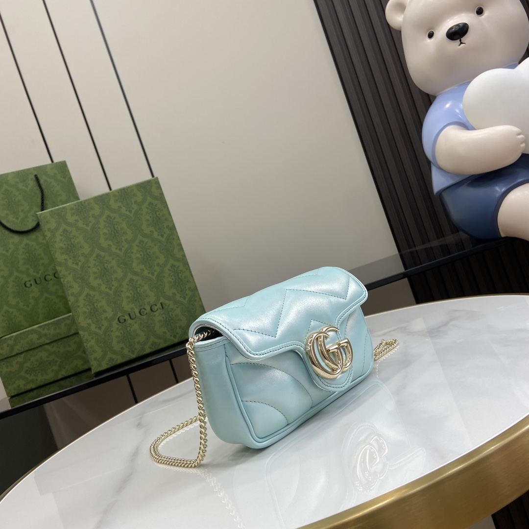 Gucci GG Marmont Super Mini Bag - DopestKickz