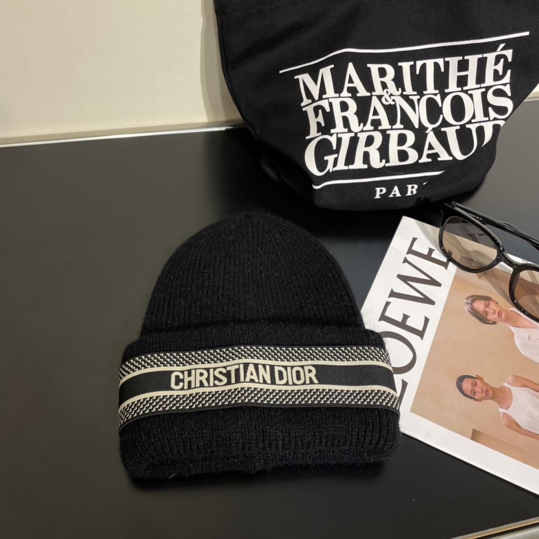 Dior Beanie Hat - DopestKickz