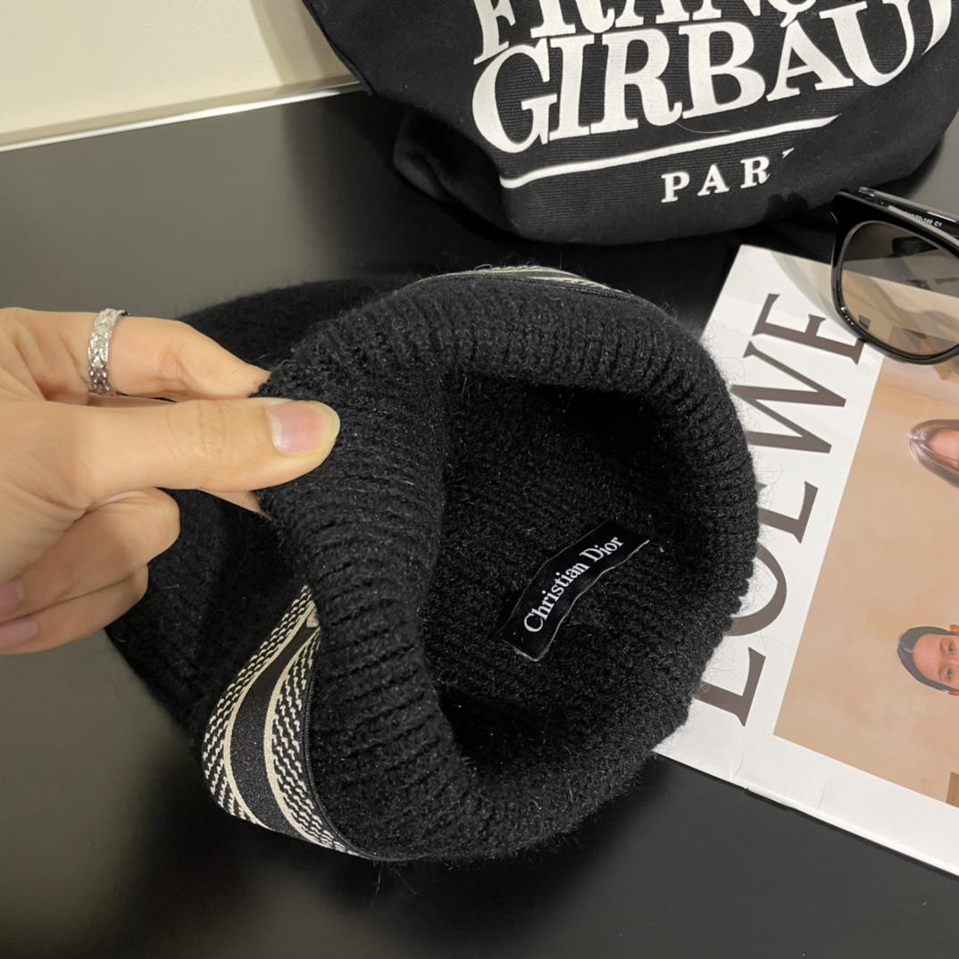 Dior Beanie Hat - DopestKickz