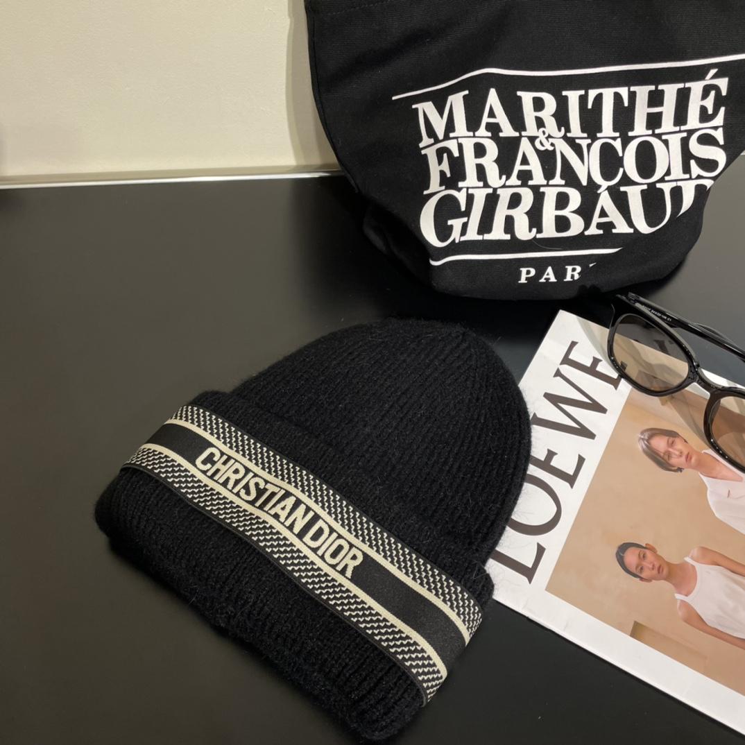 Dior Beanie Hat - DopestKickz