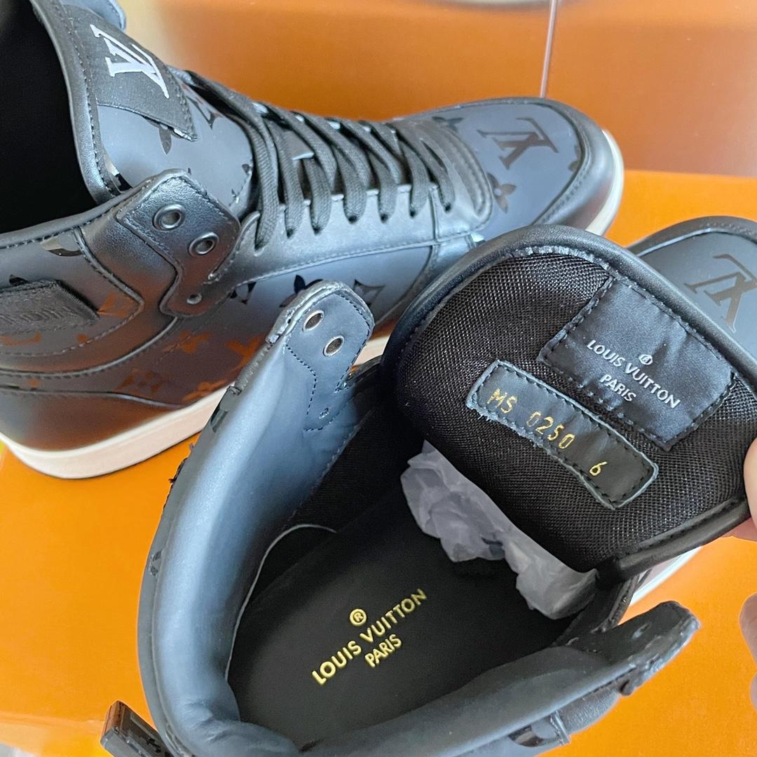 Louis Vuitton Rivoli Sneaker Boot 1A8EAP - DopestKickz