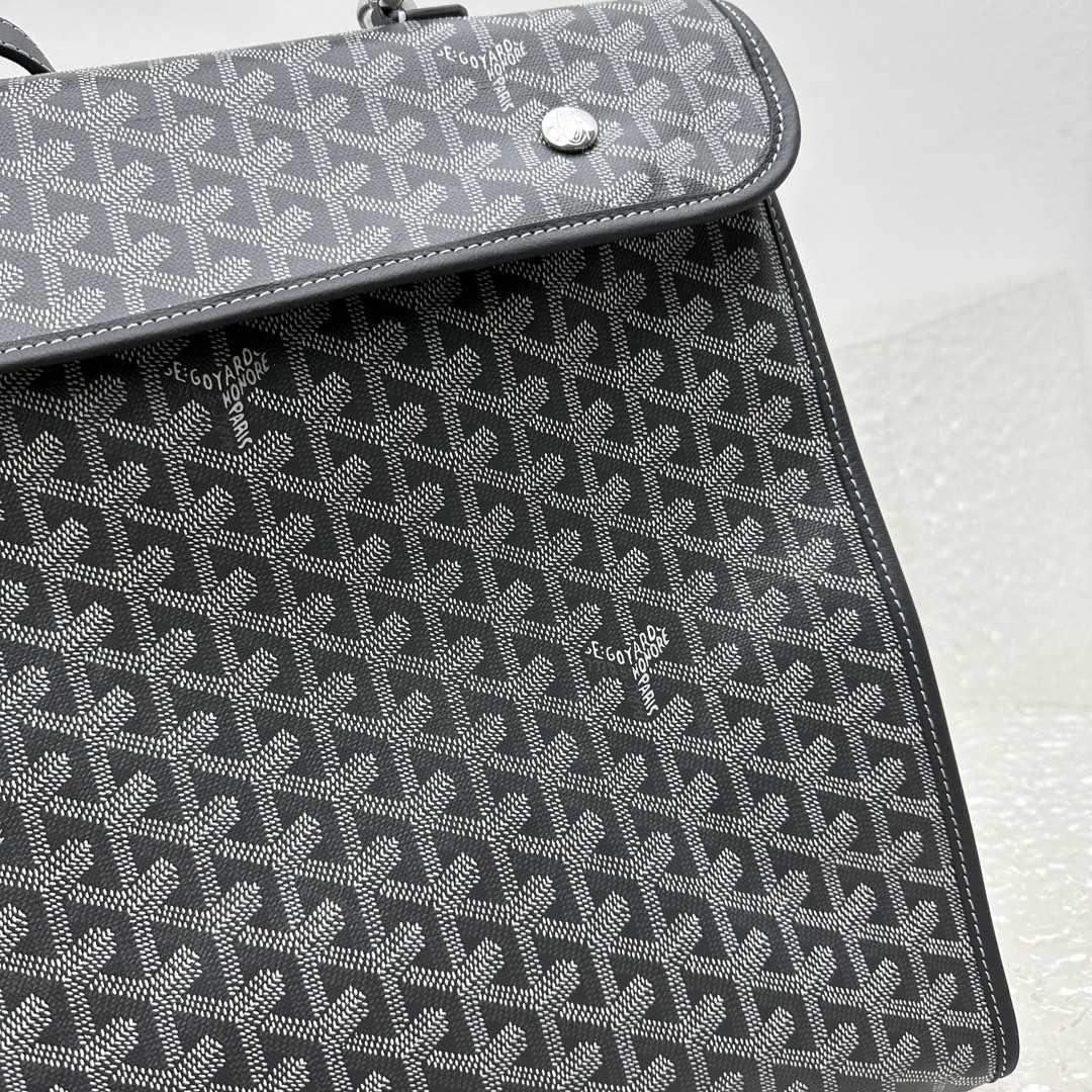 Goyard Saint Léger Backpack - DopestKickz