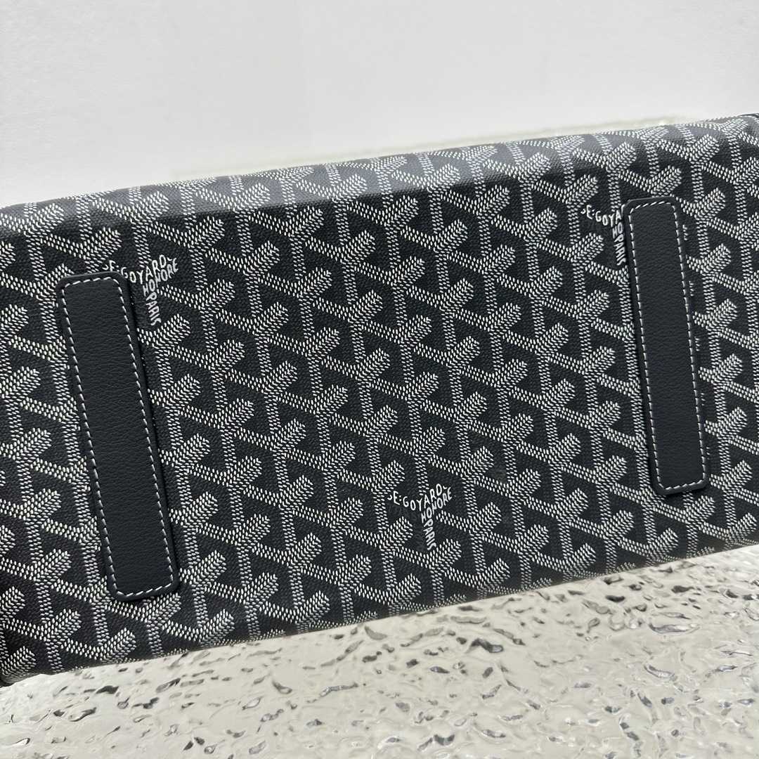 Goyard Saint Léger Backpack - DopestKickz