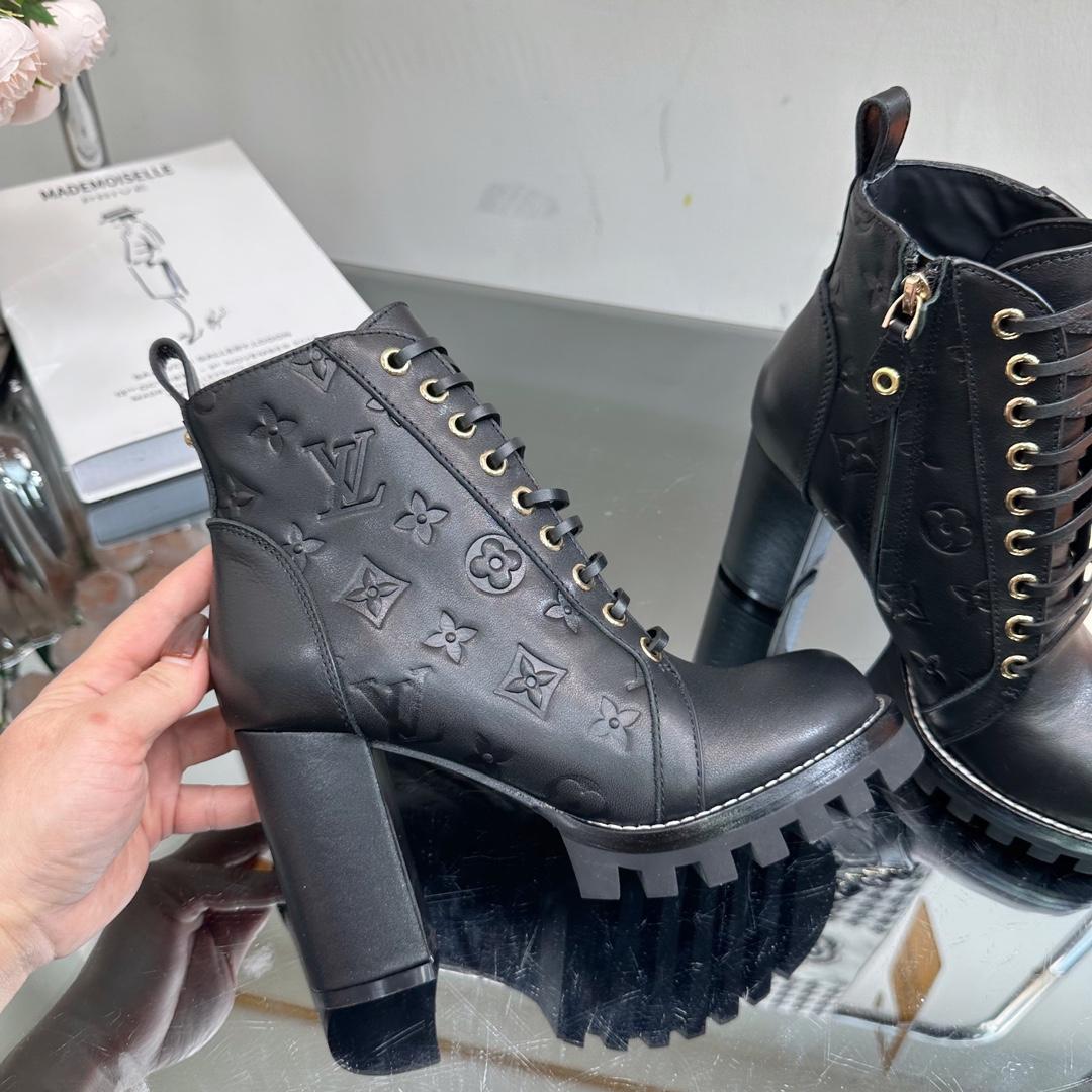 Louis Vuitton Star Trail Ankle Boot   1ACHOH - DopestKickz
