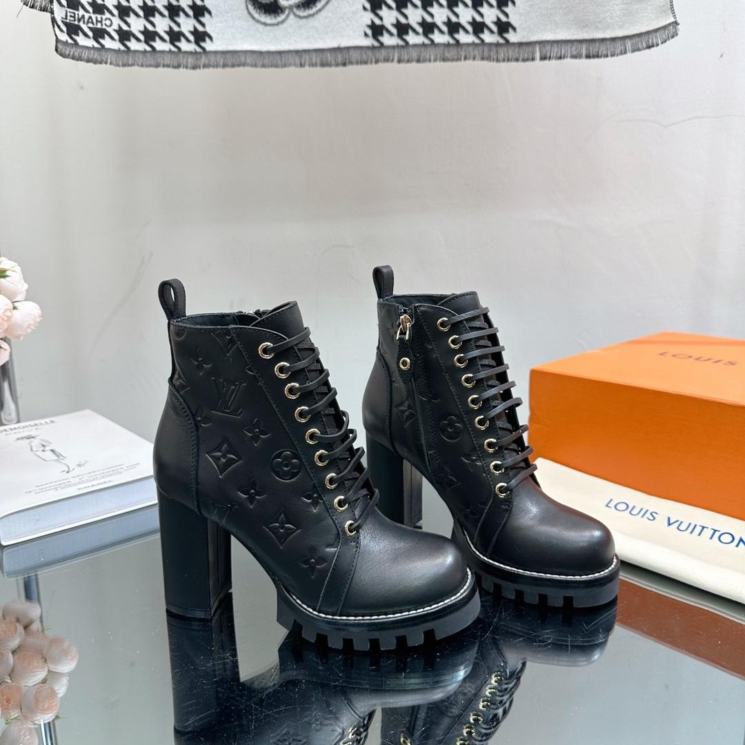 Louis Vuitton Star Trail Ankle Boot   1ACHOH - DopestKickz