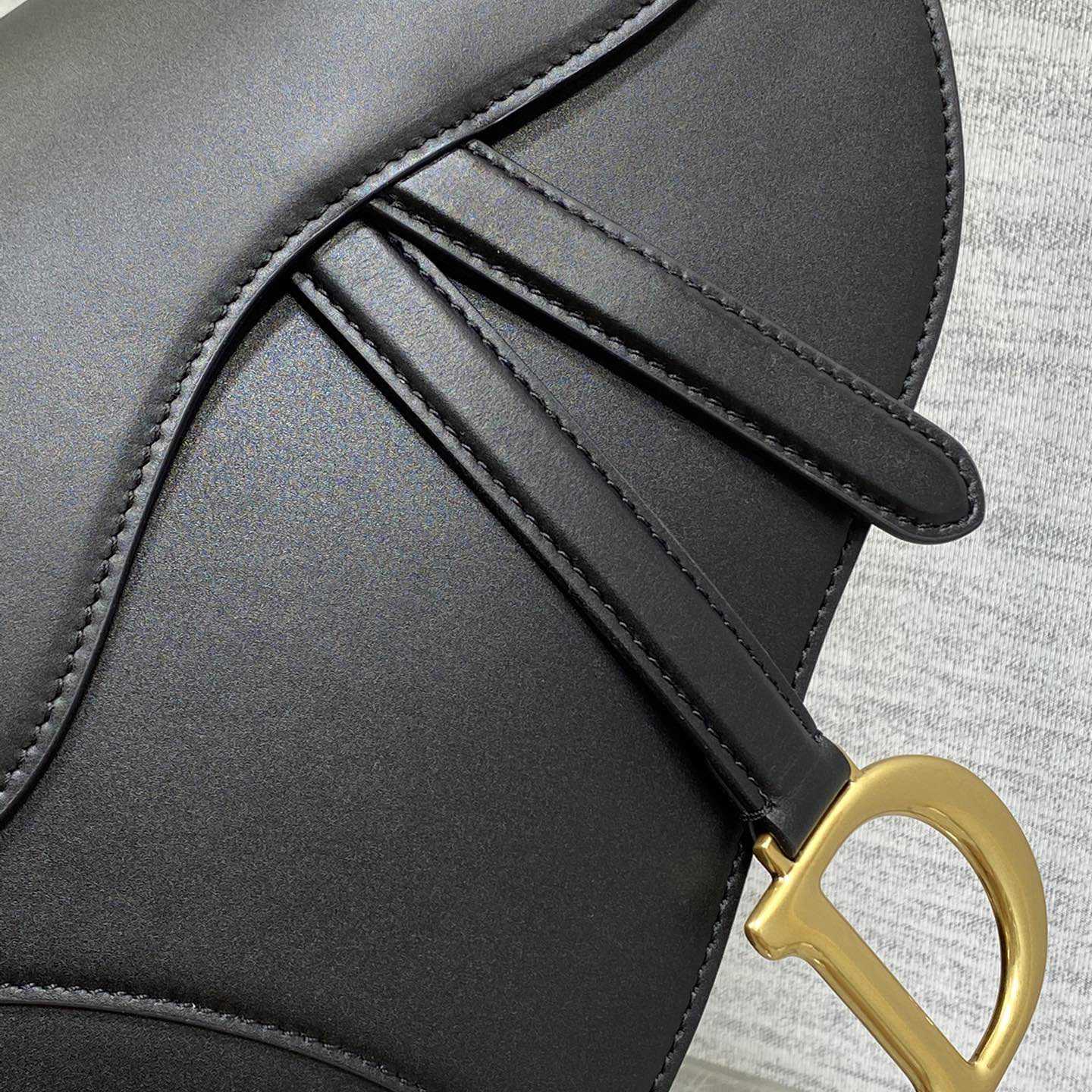 Dior Saddle Bag With Strap  (24×6×18cm) - DopestKickz