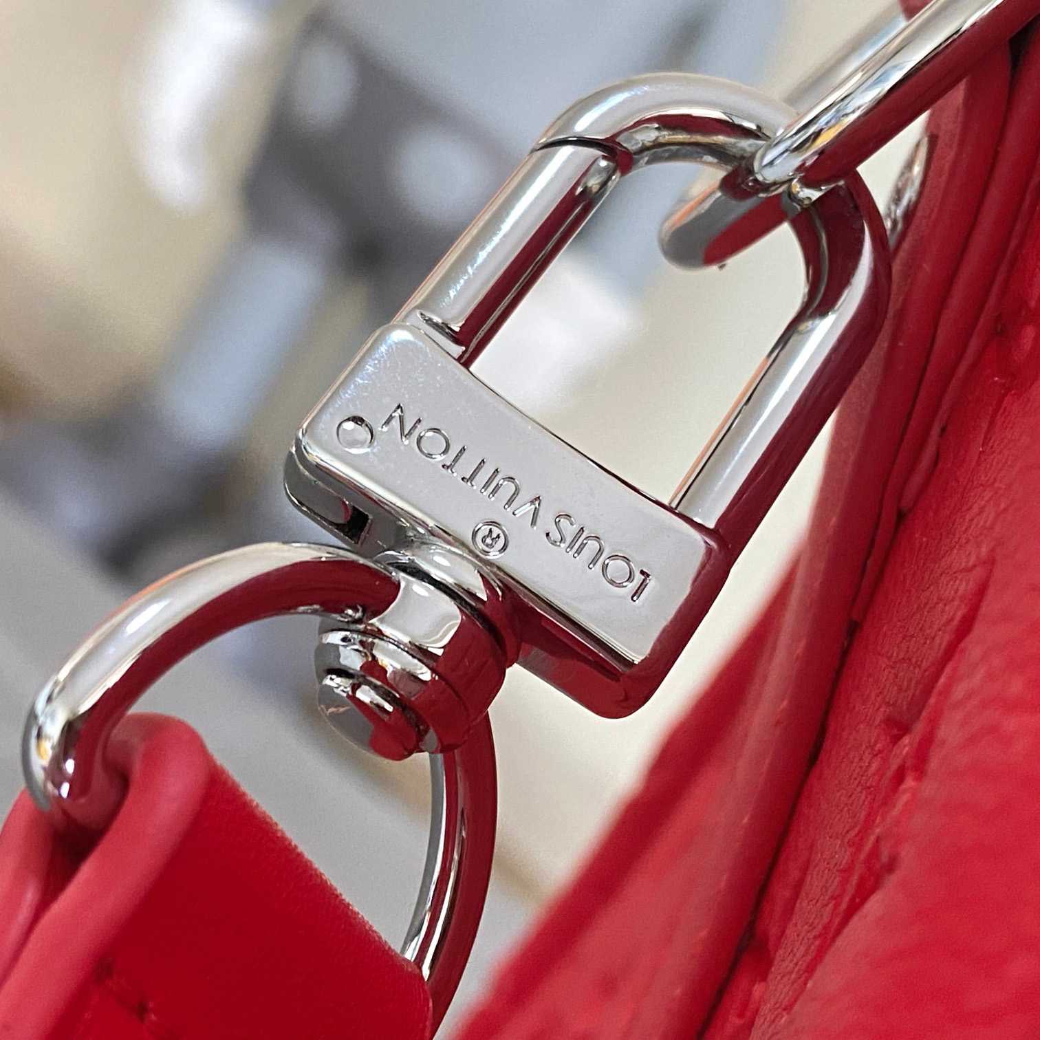 Louis Vuitton Keepall Bandoulière 50   M23750 - DopestKickz