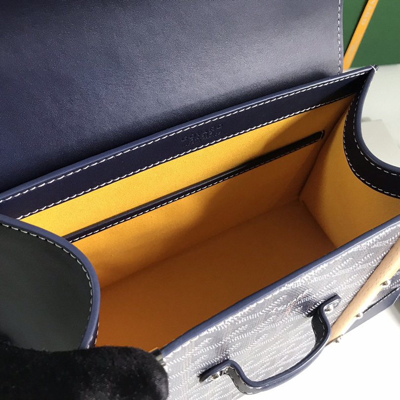 Goyard Saïgon PM Bag - DopestKickz