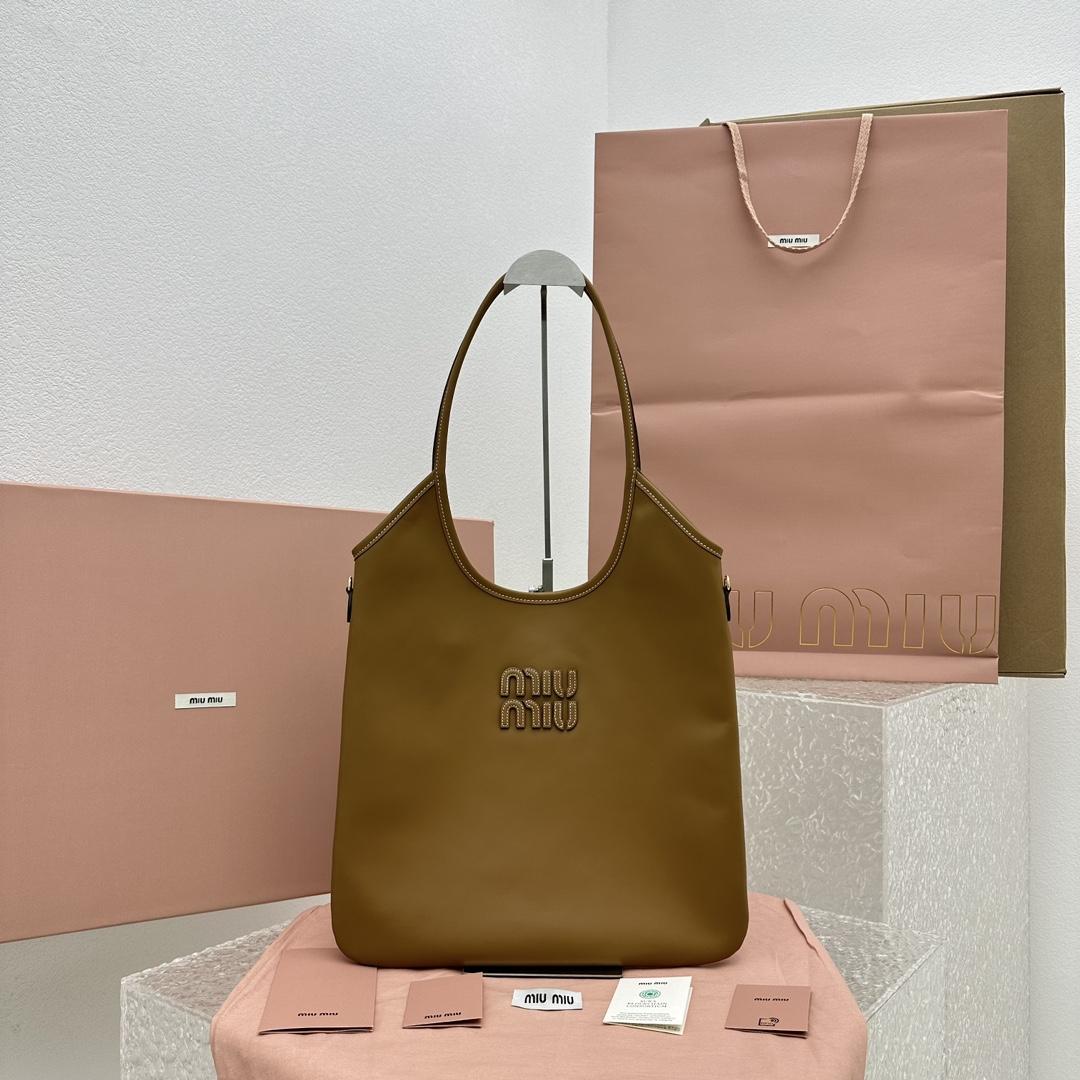 Miu Miu IVY Leather Bag - DopestKickz