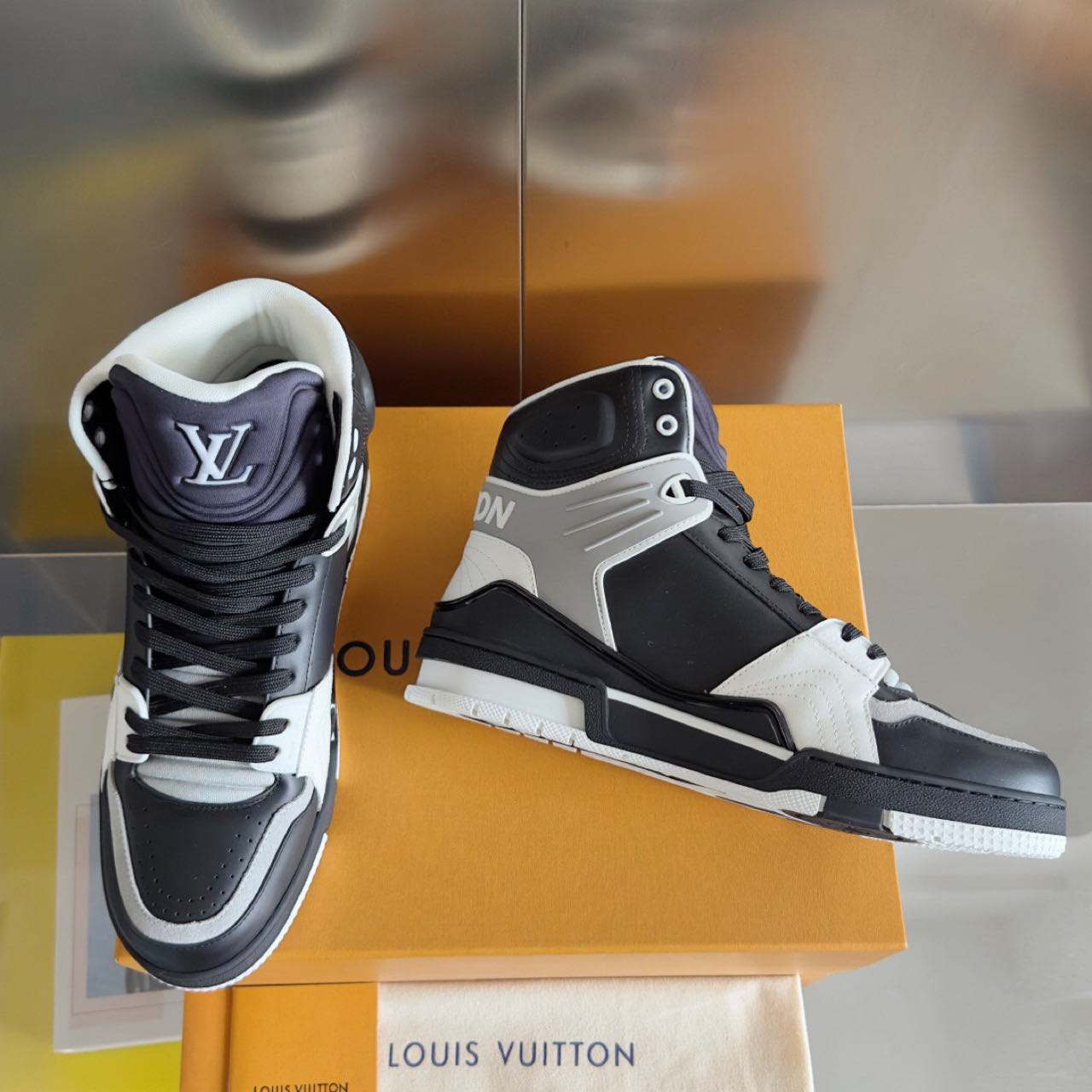 Louis Vuitton LV Trainer Sneaker            - DopestKickz