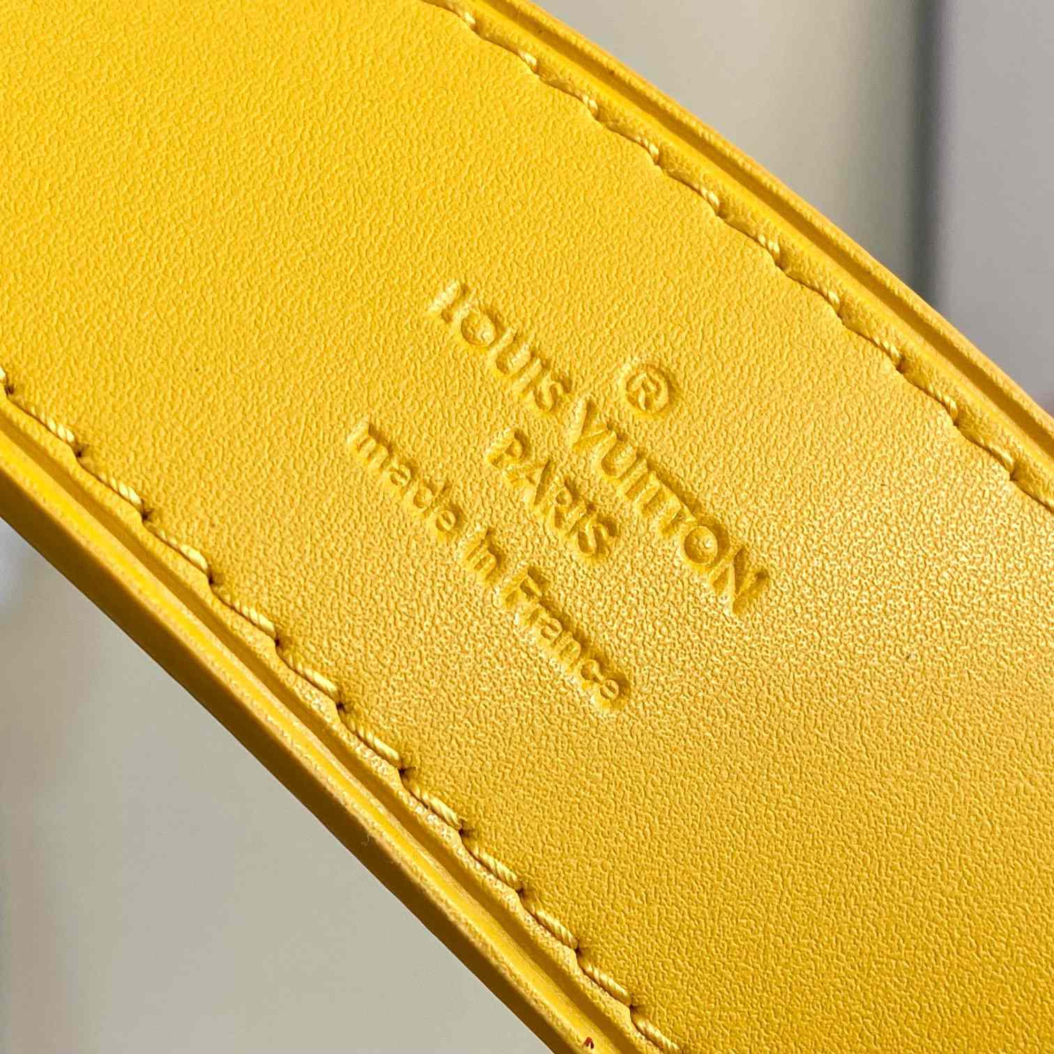 Louis Vuitton Keepall Bandoulière 50   M23748 - DopestKickz