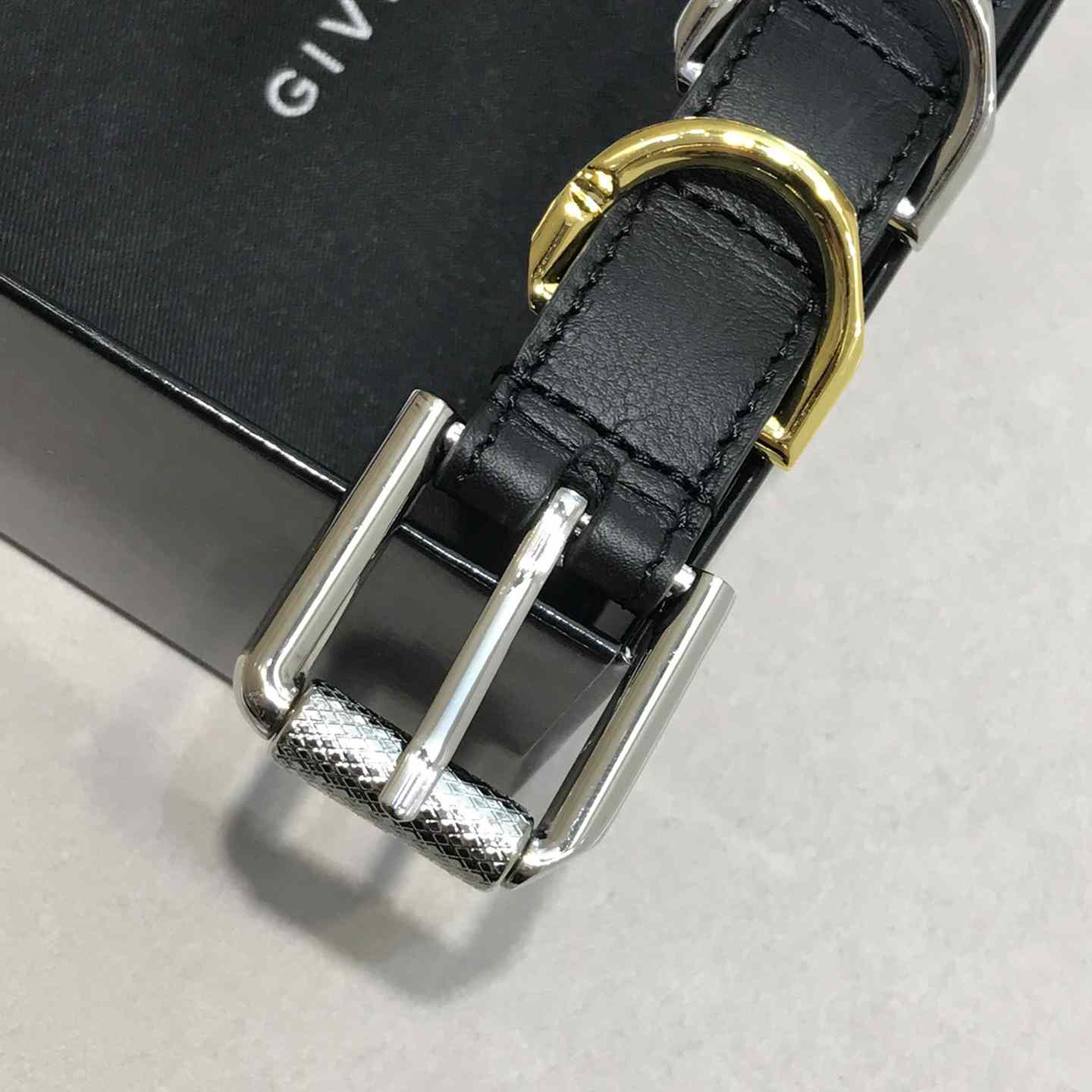 Givenchy Voyou Belt In Leather - DopestKickz