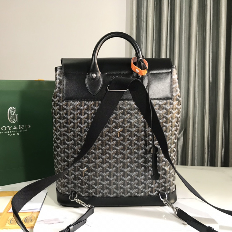 Goyard Alpin MM Backpack - DopestKickz