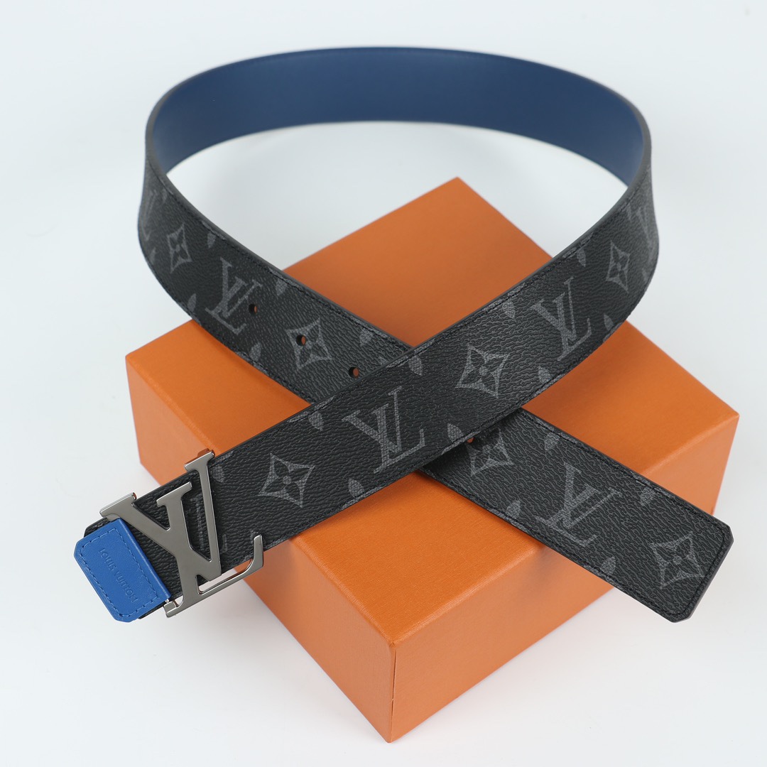 Louis Vuitton LV Tag 40MM Reversible Belt    M0720V - DopestKickz