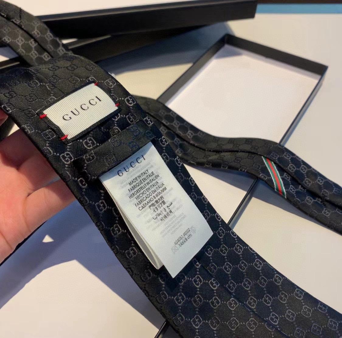 Gucci GG Pattern Silk Tie - DopestKickz